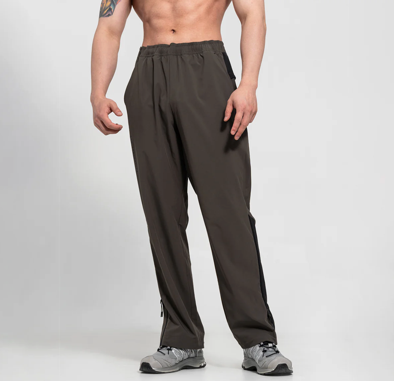 Image of 香港運動長褲指南：從健身室到街頭的專業穿搭建議