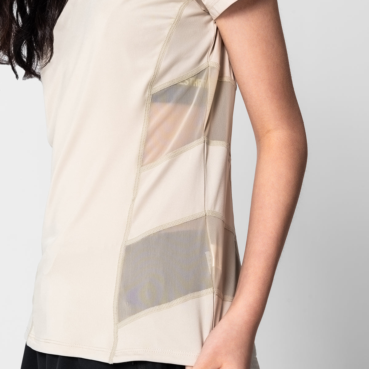 Image of Activewear Mesh Blocking Sport Shirt for Women