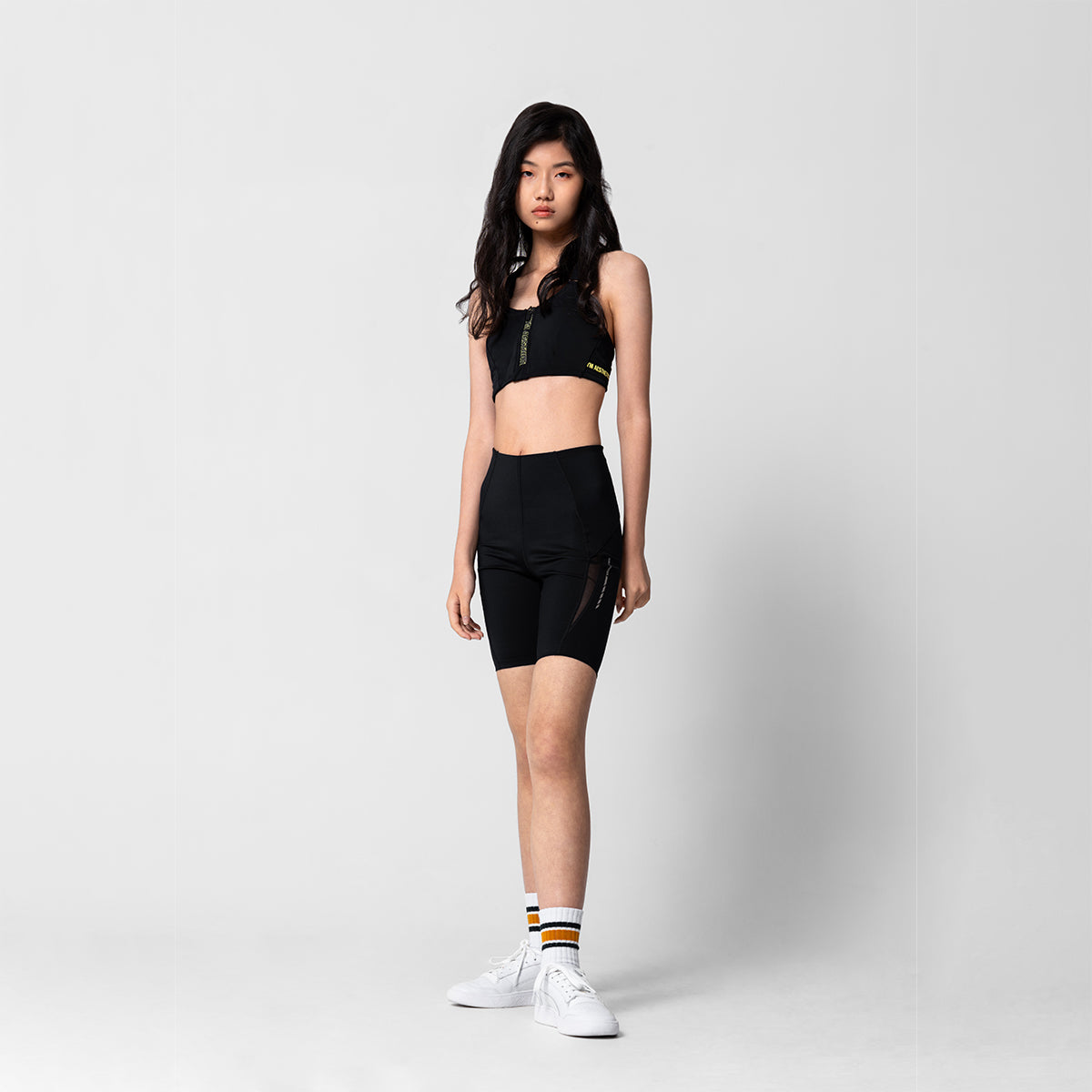 Image of 女裝功能緊身短褲