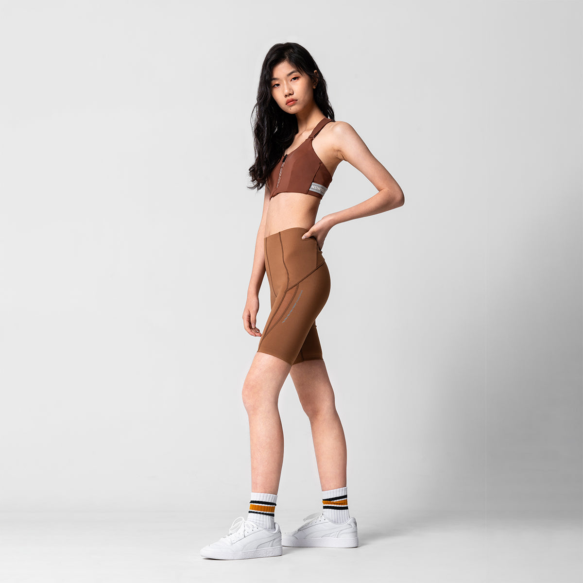 Image of 女裝功能緊身短褲