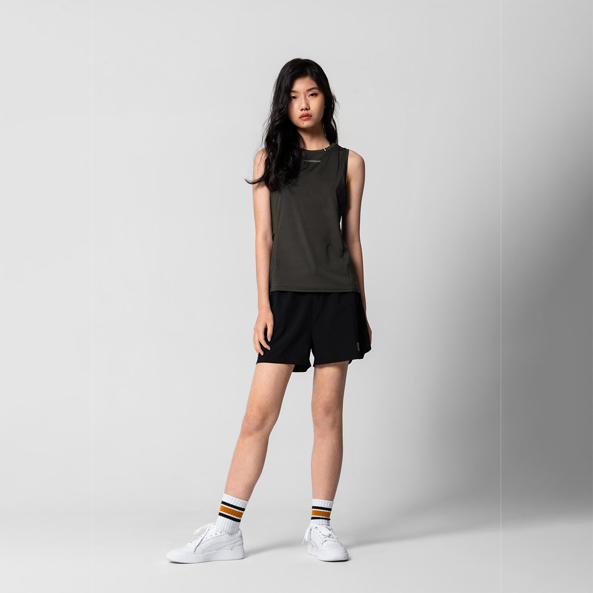 Image of 女裝功能跑步短褲