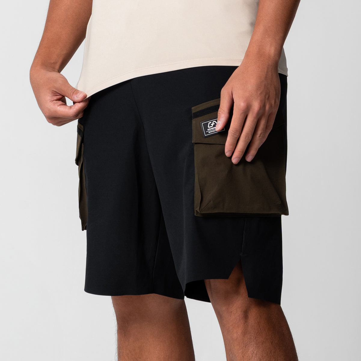 Image of Color Blocking Functional Cargo 9 Inch Running Shorts for Men