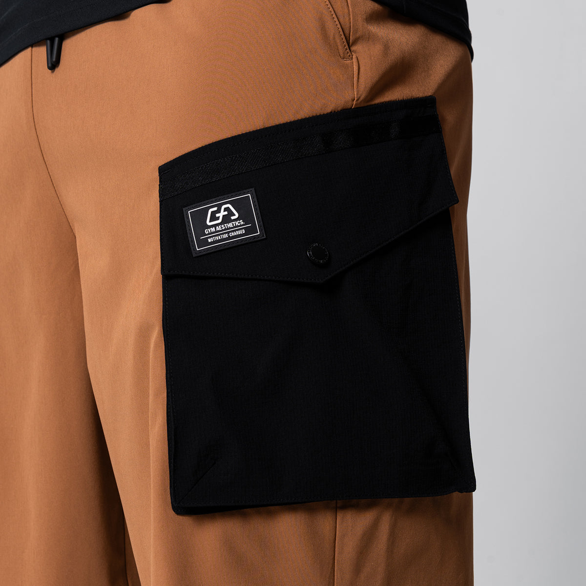 Image of Color Blocking Functional Cargo 9 Inch Running Shorts for Men