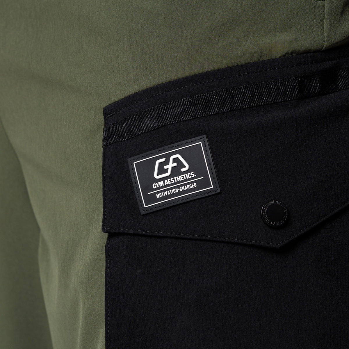 Image of Color Blocking Functional Cargo 9 Inch Running Shorts for Men