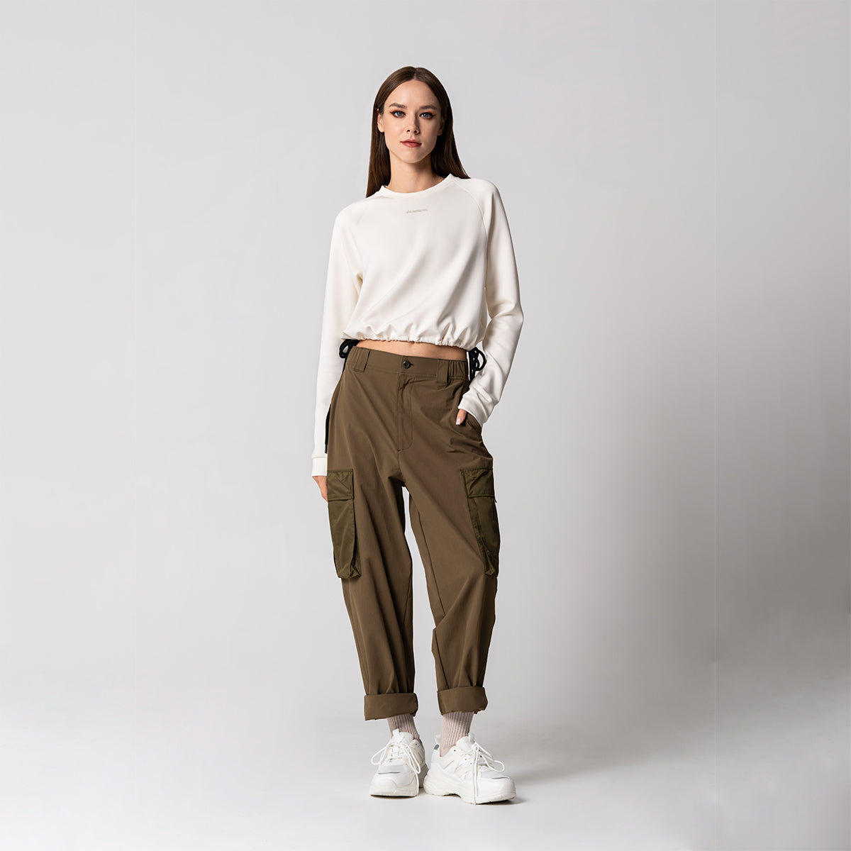 Image of Cropped Everyday Wears Sweatshirt for Women
