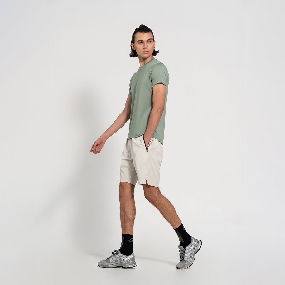 Image of Fabric Blocking Activewear Performance 9 Inch Shorts for Men