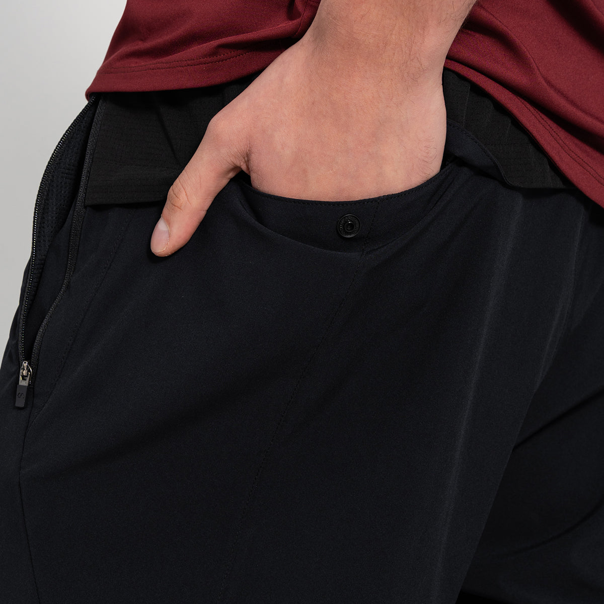 Image of Fabric Blocking Activewear Performance 9 Inch Shorts for Men