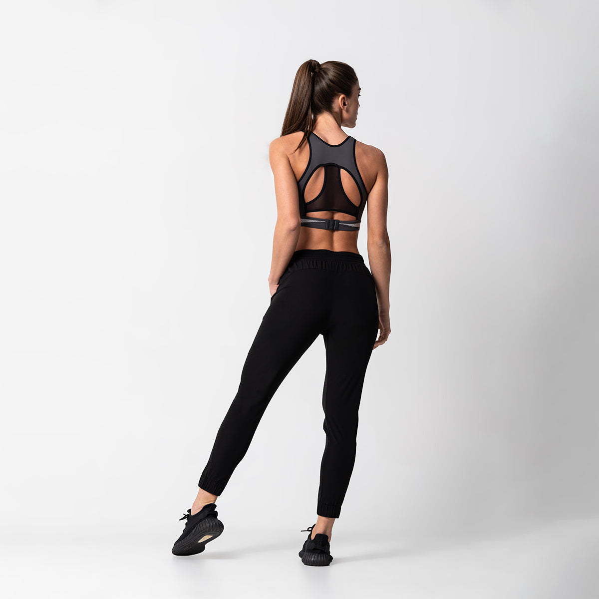 Image of 女裝功能人體工學慢跑褲