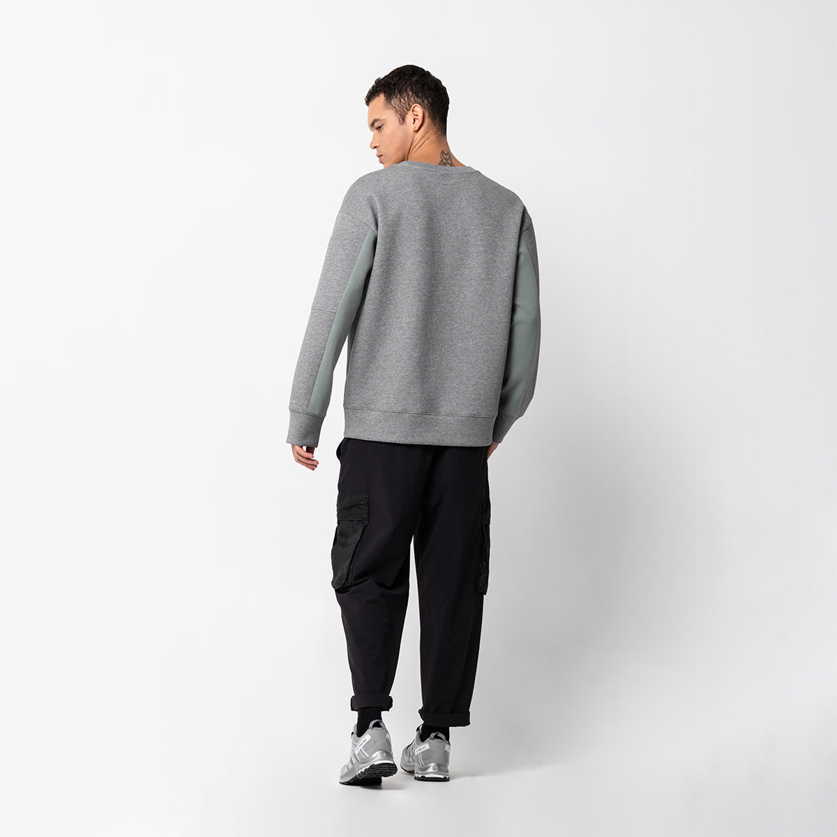 Image of Oversize Everyday Wears Embossed Print Sweatshirt Color Blocking for Men