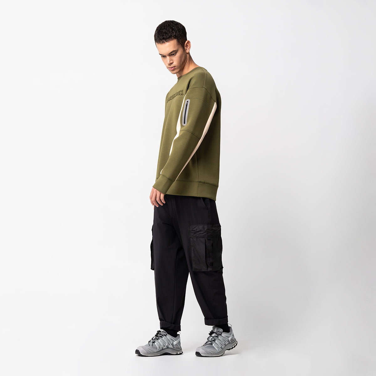Image of Oversize Everyday Wears Embossed Print Sweatshirt Color Blocking for Men