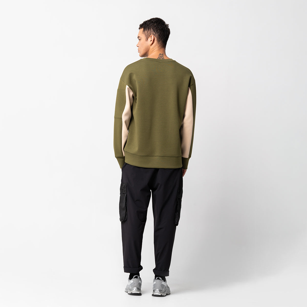 Image of Oversize Everyday Wears Embossed Print Sweatshirt Color Blocking for Men