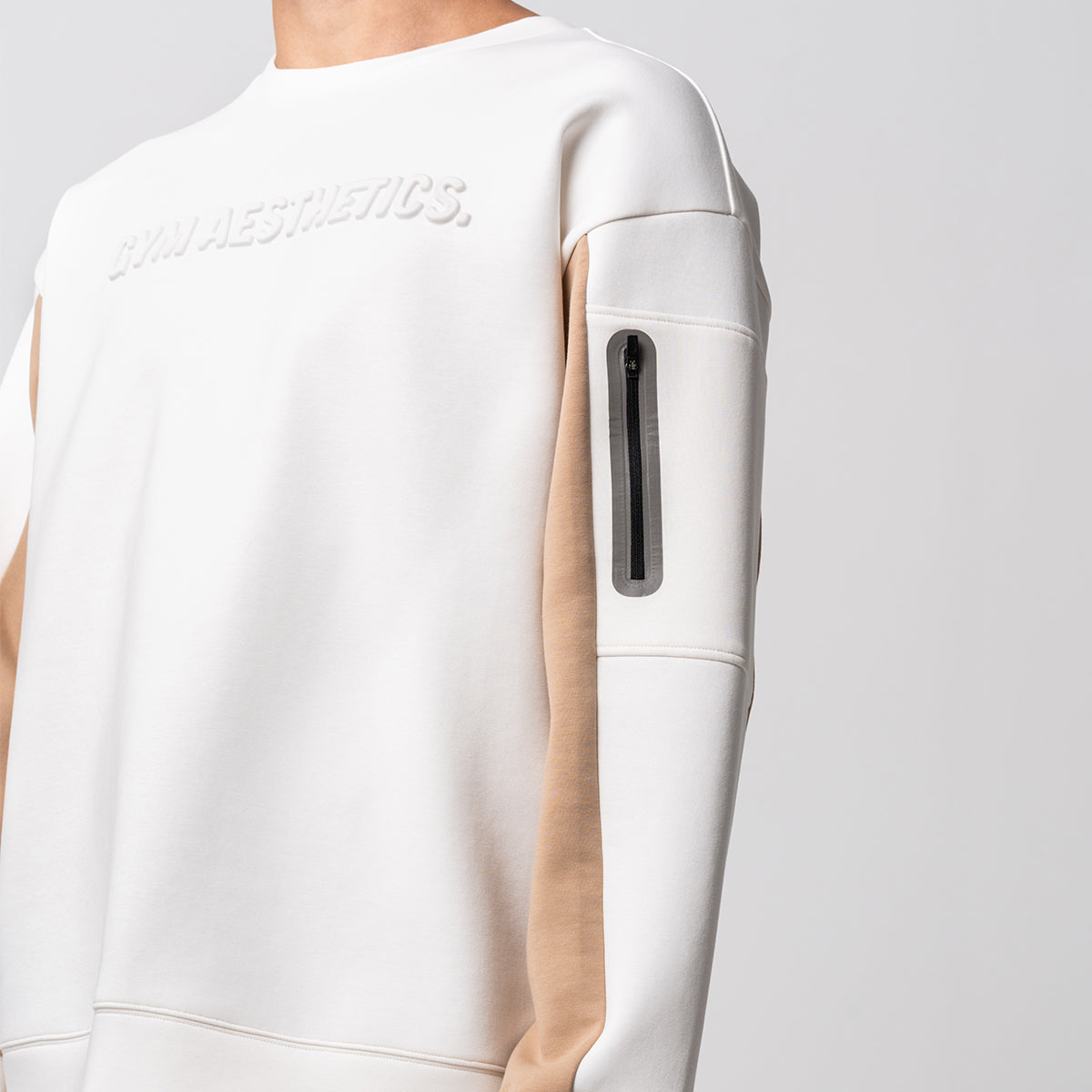 Image of Oversize Everyday Wears Embossed Print Sweatshirt Color Blocking for Men