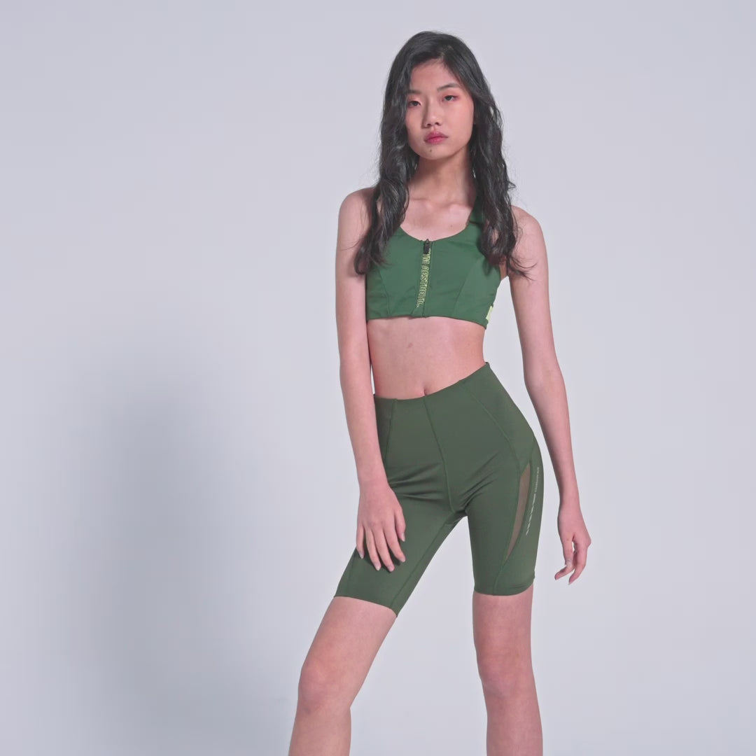 Image of 女裝功能緊身短褲