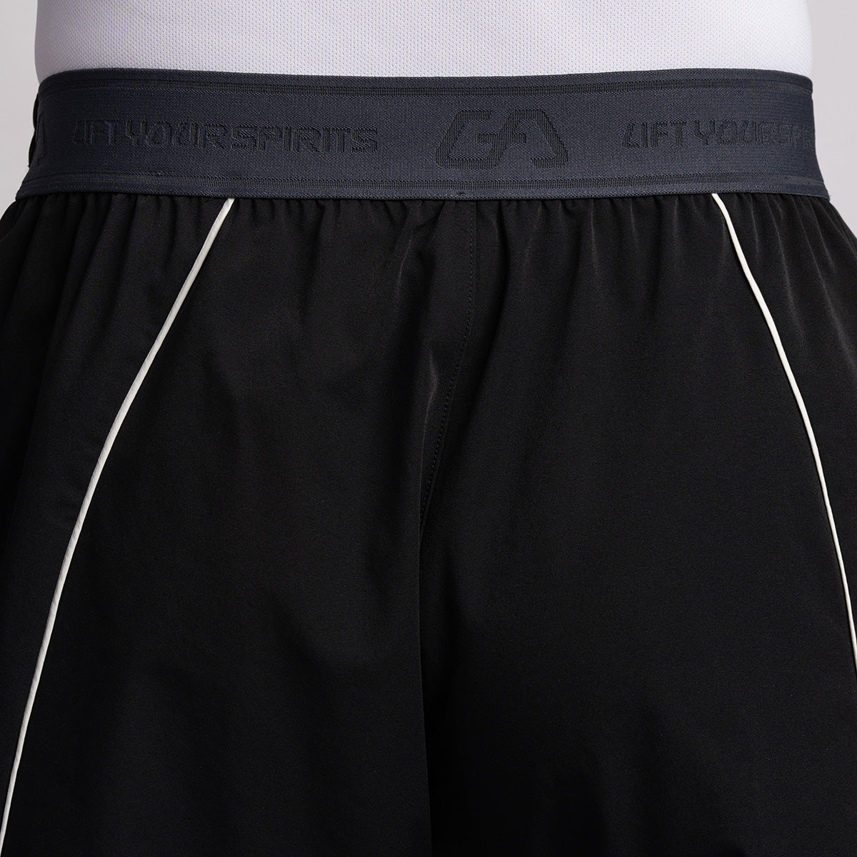 Image of 網球訓練男裝性能6英寸短褲