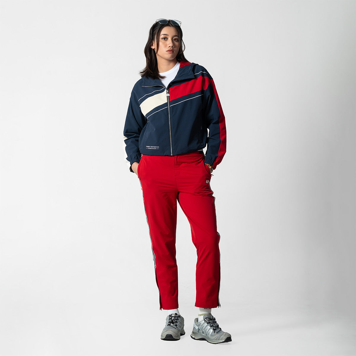 Image of 網球新潮女裝性能外套