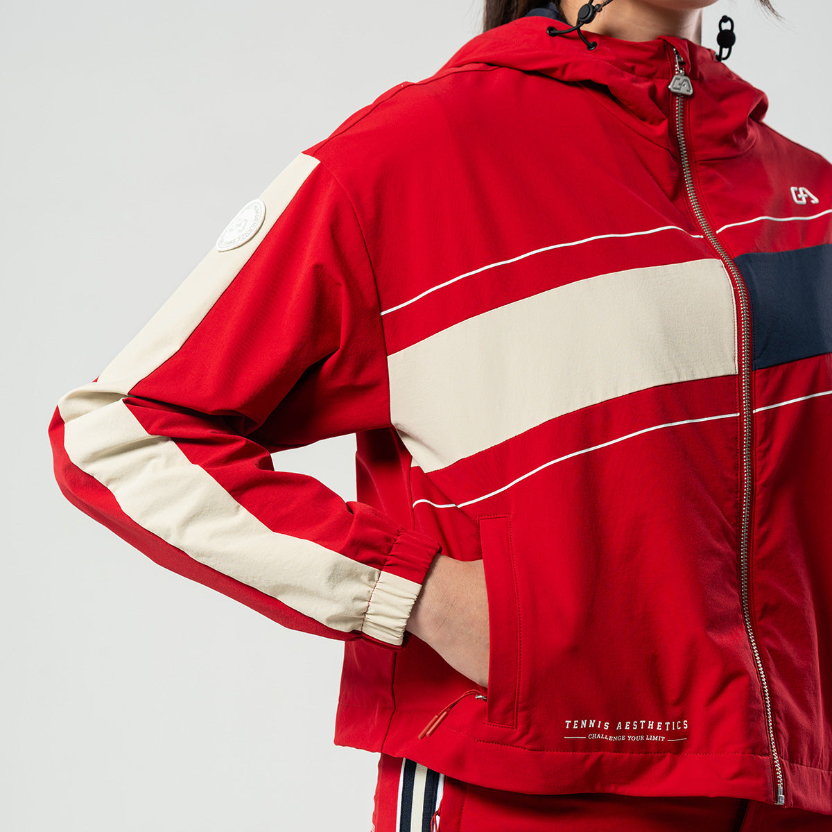 Image of 網球新潮女裝性能外套