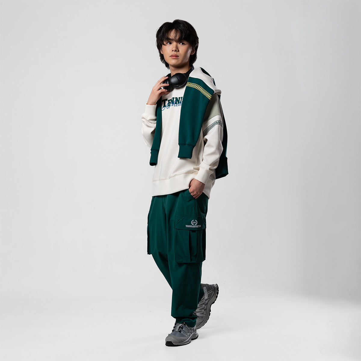 Image of Trendy Performance Cargo Pants for Unisex