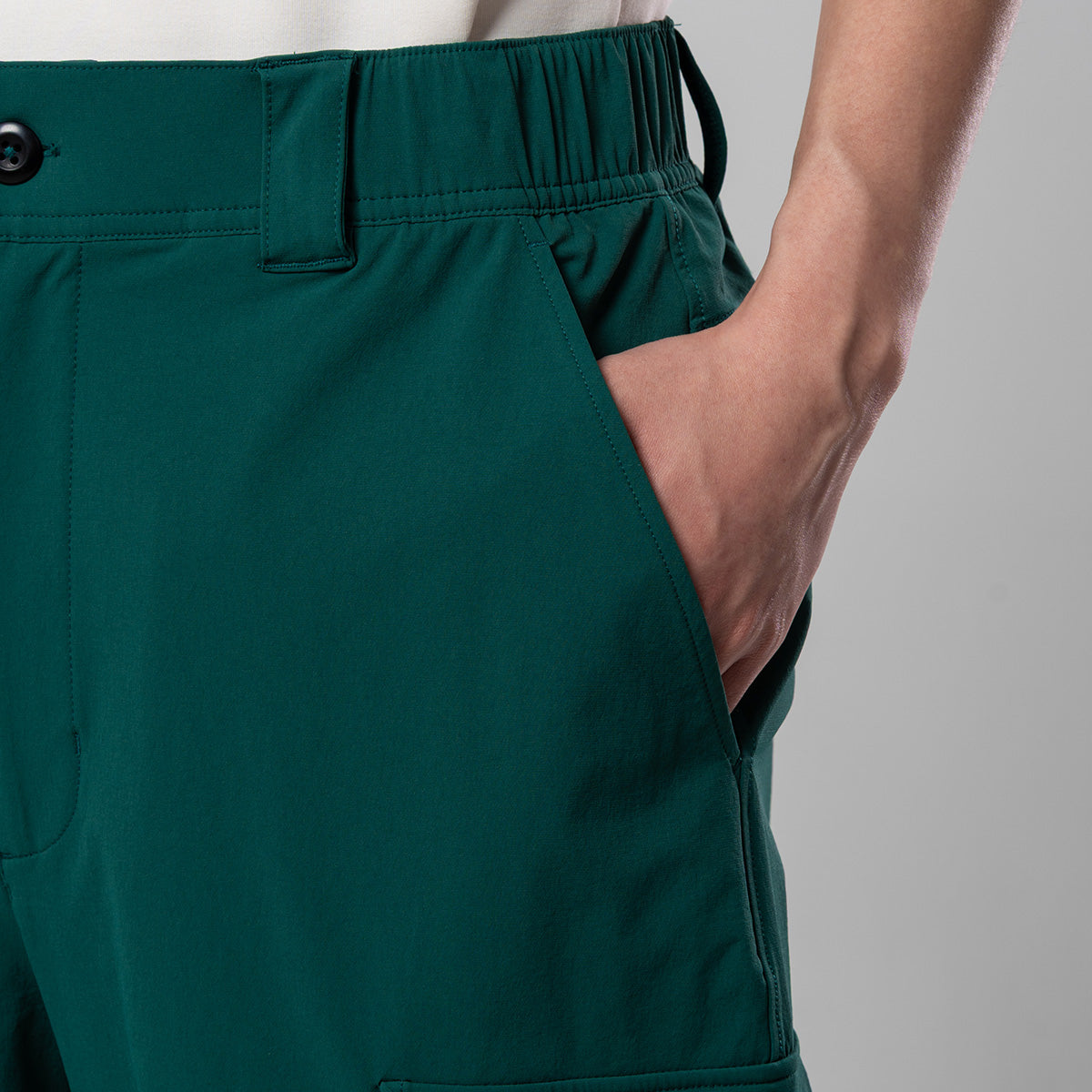 Image of Trendy Performance Cargo Pants for Unisex