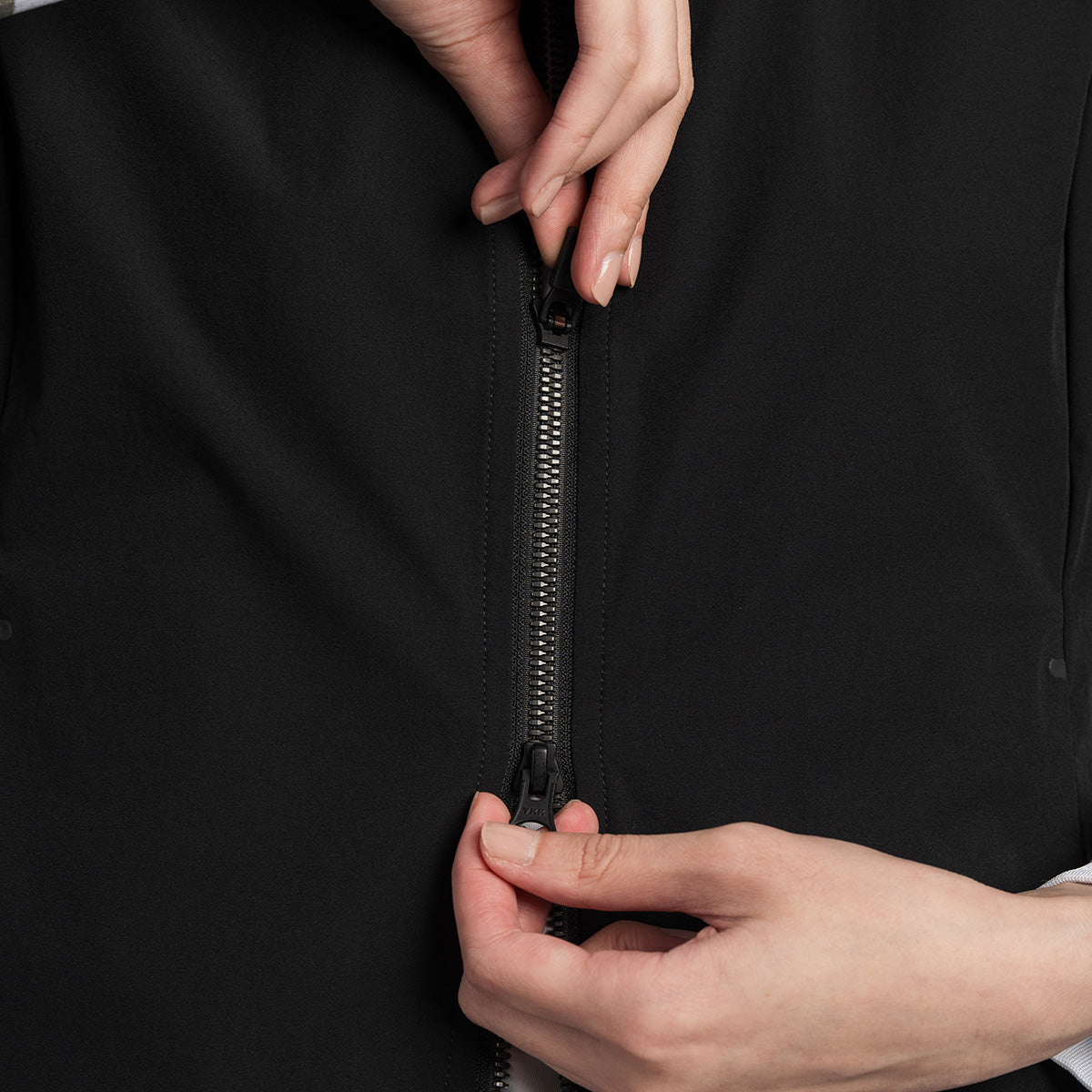 Image of 新潮女裝性能高爾夫球外套