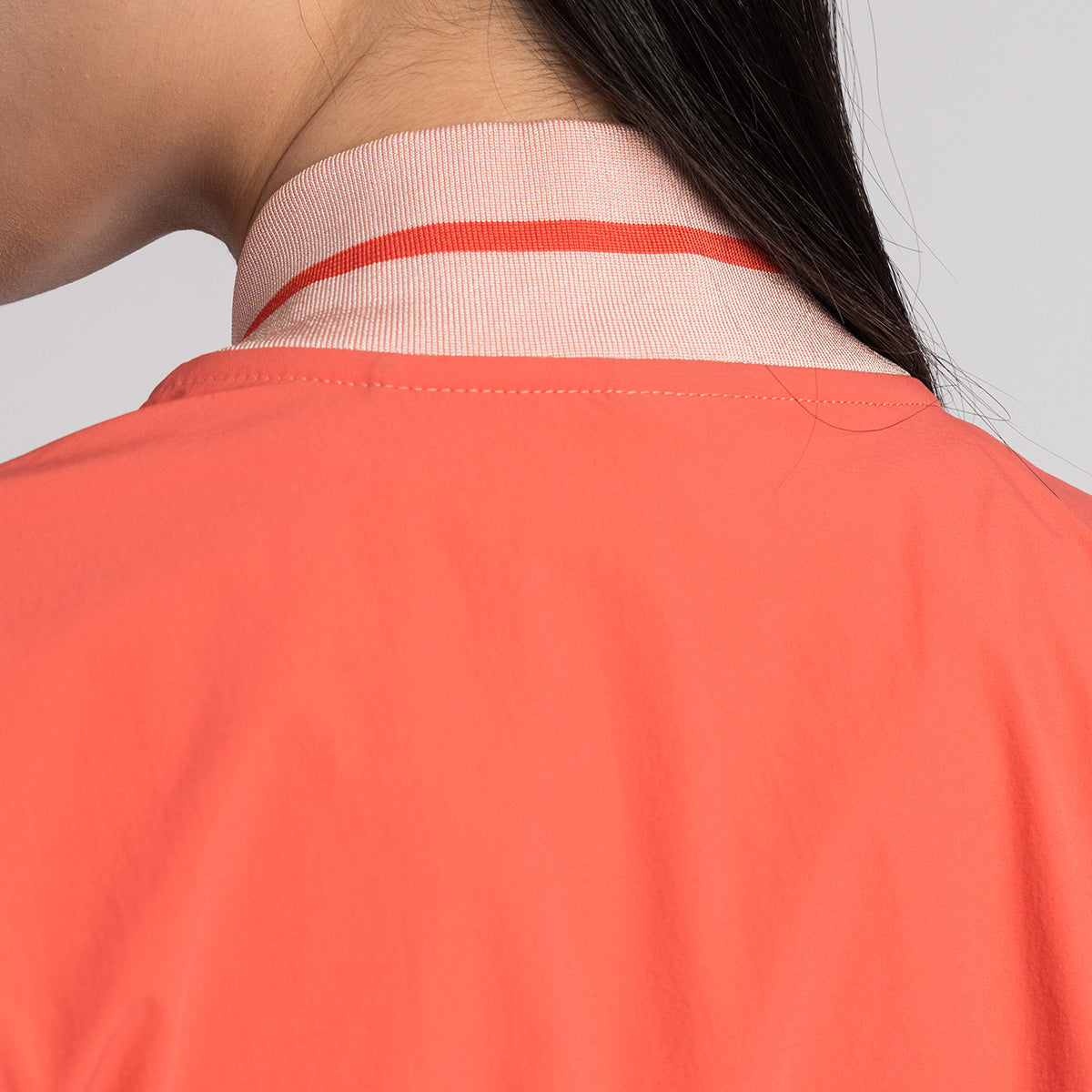 新潮女裝性能高爾夫球外套