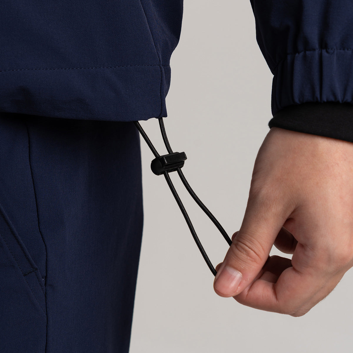 Image of 抗水男裝功能短襯外套